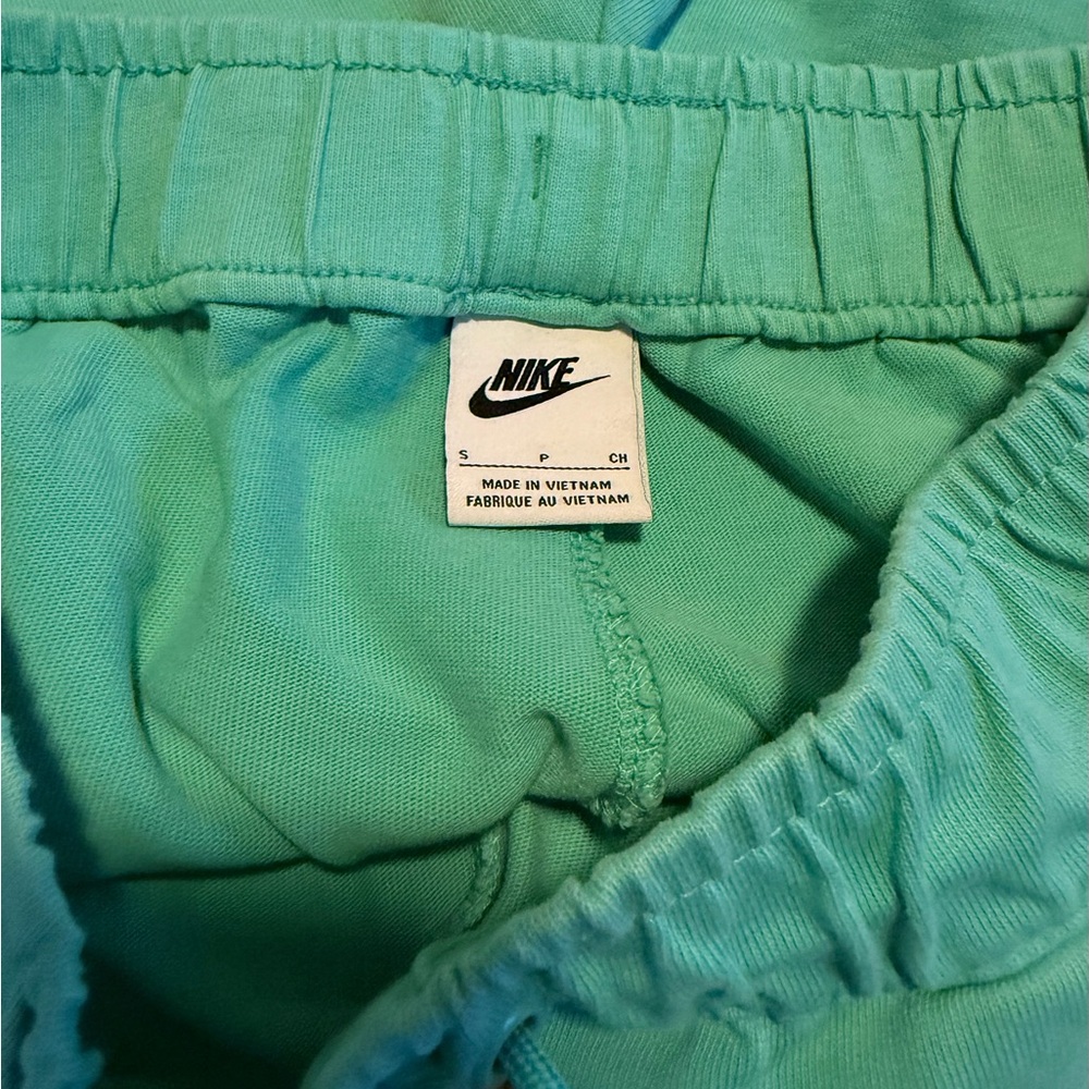 Nike Women Sportswear Easy Fit Jogger Pant DM6419-369 - Picture 6 of 8